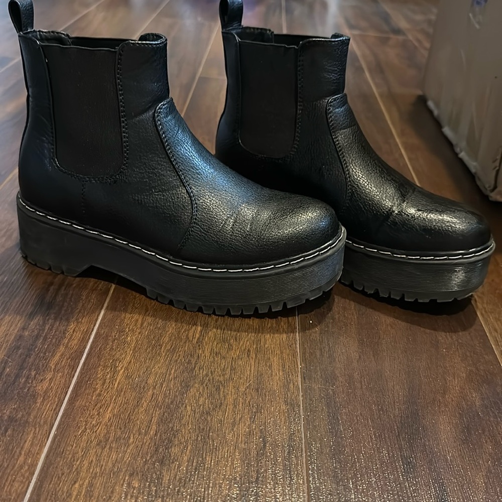 Black boots
